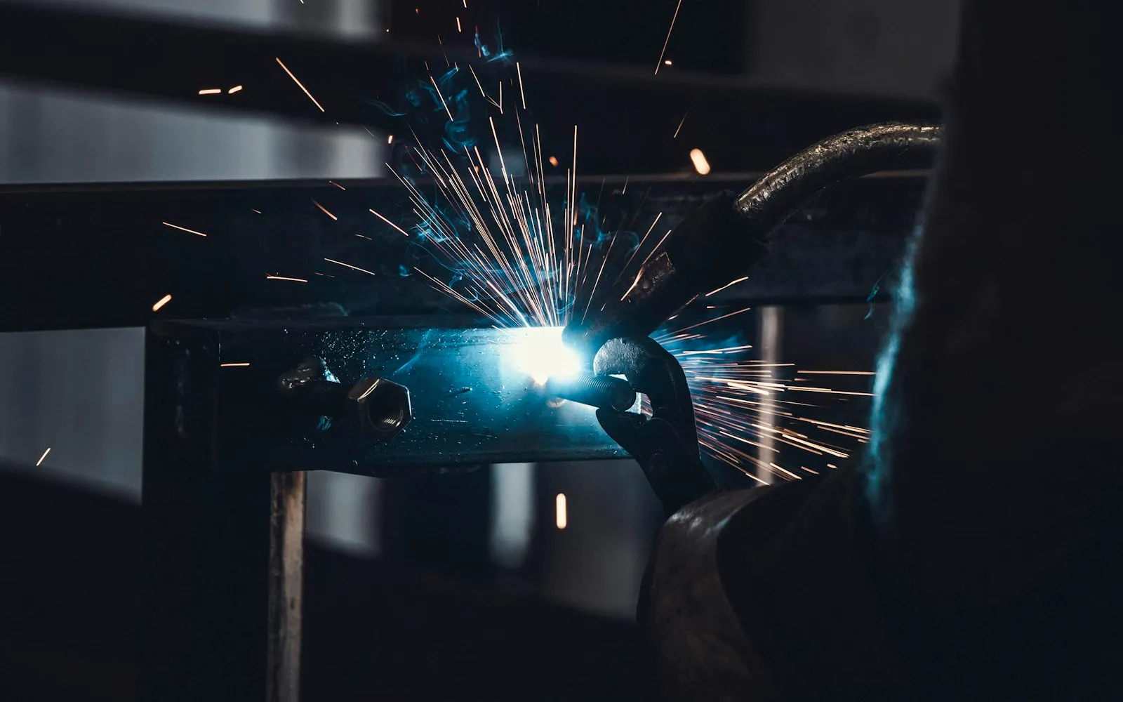 How Much Does It Cost to Rent a Welder? (2026 Rates)