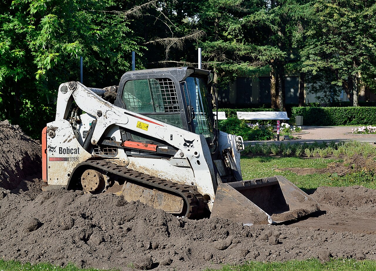 How Much Does It Cost to Rent a Skid Steer Loader? (2026 Rates)
